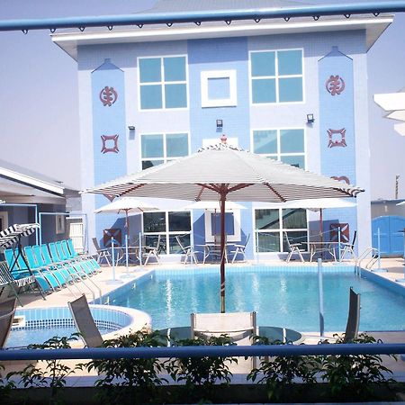 De Holiday Beach Hotel Accra Buitenkant foto